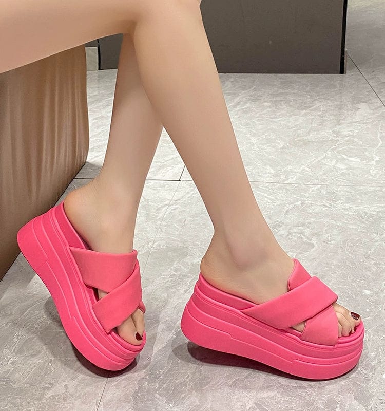  Showlu Fashion Store Slanted Heel Slippers Women Outer Wear 2024 New Platform Muffin Women Sandals Summer Fashion Popular Sandals High Heel