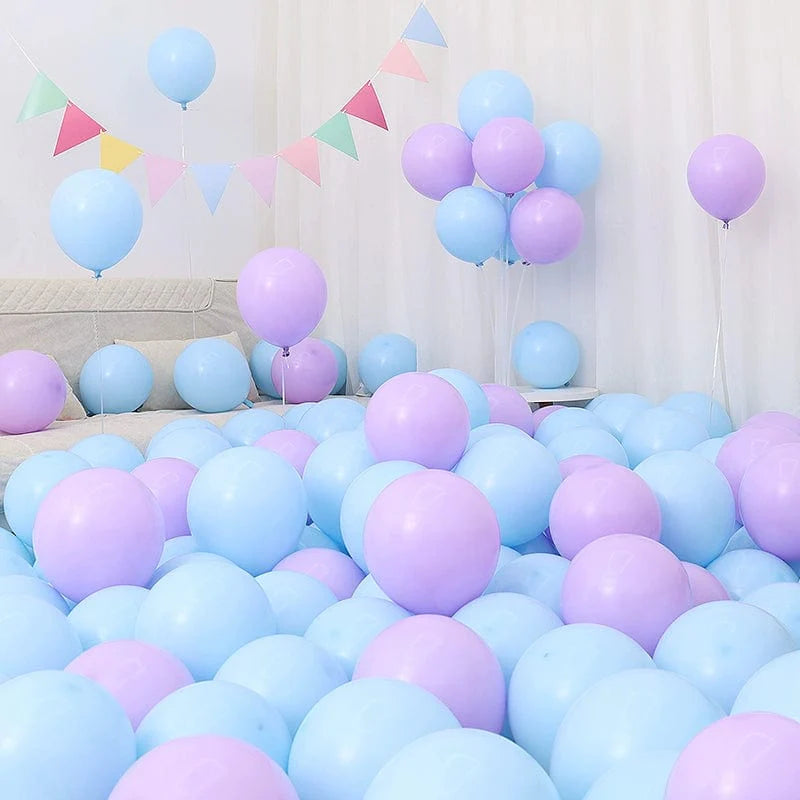Six blue and white macaron-shaped balloons in a birthday and graduation decoration set by Showlu Fashion Store.