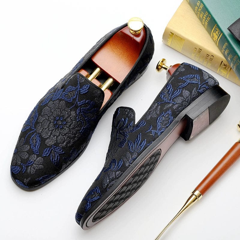 Blue embroidered cloth loafers for men, breathable slip-on shoes with stylish embroidery, ideal for casual wear.
