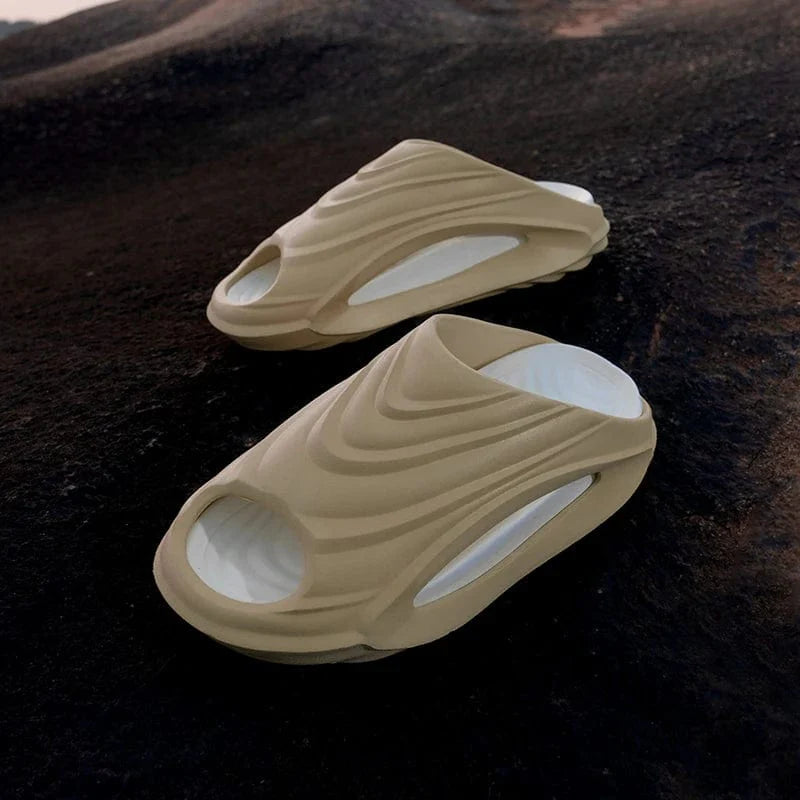 Showlu men's lightweight EVA beach slippers with breathable design, anti-skid soles, casual and durable slip-on sandals.