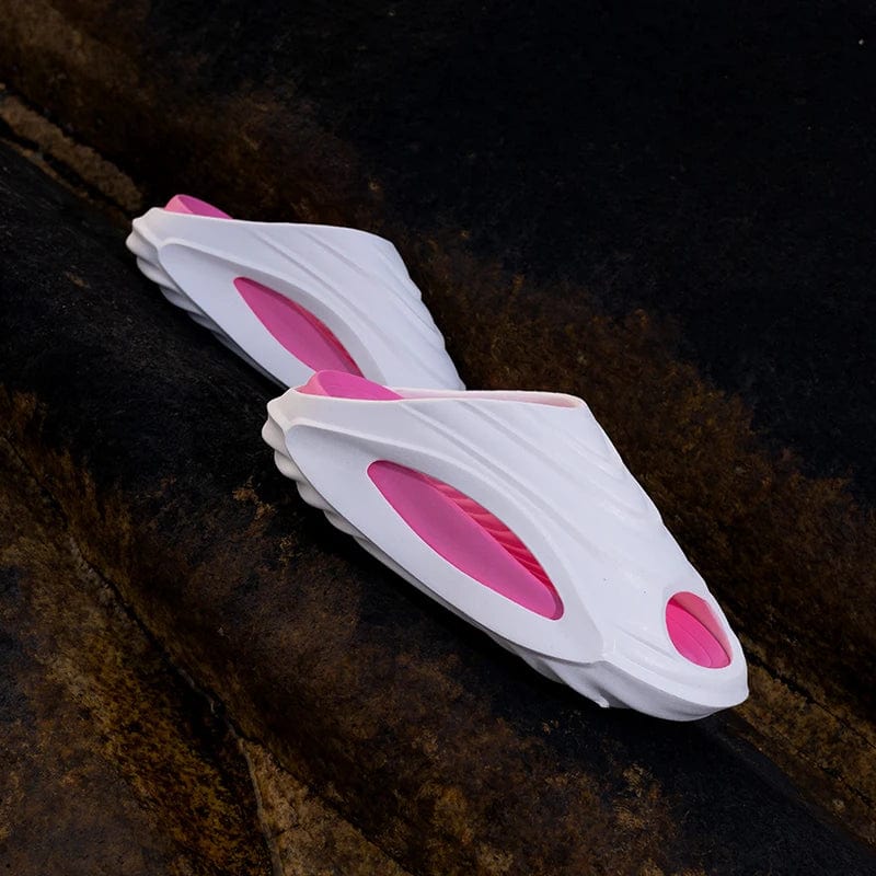 Showlu men's lightweight EVA beach slippers with breathable design and anti-skid soles, ideal for casual wear and outdoor activities.