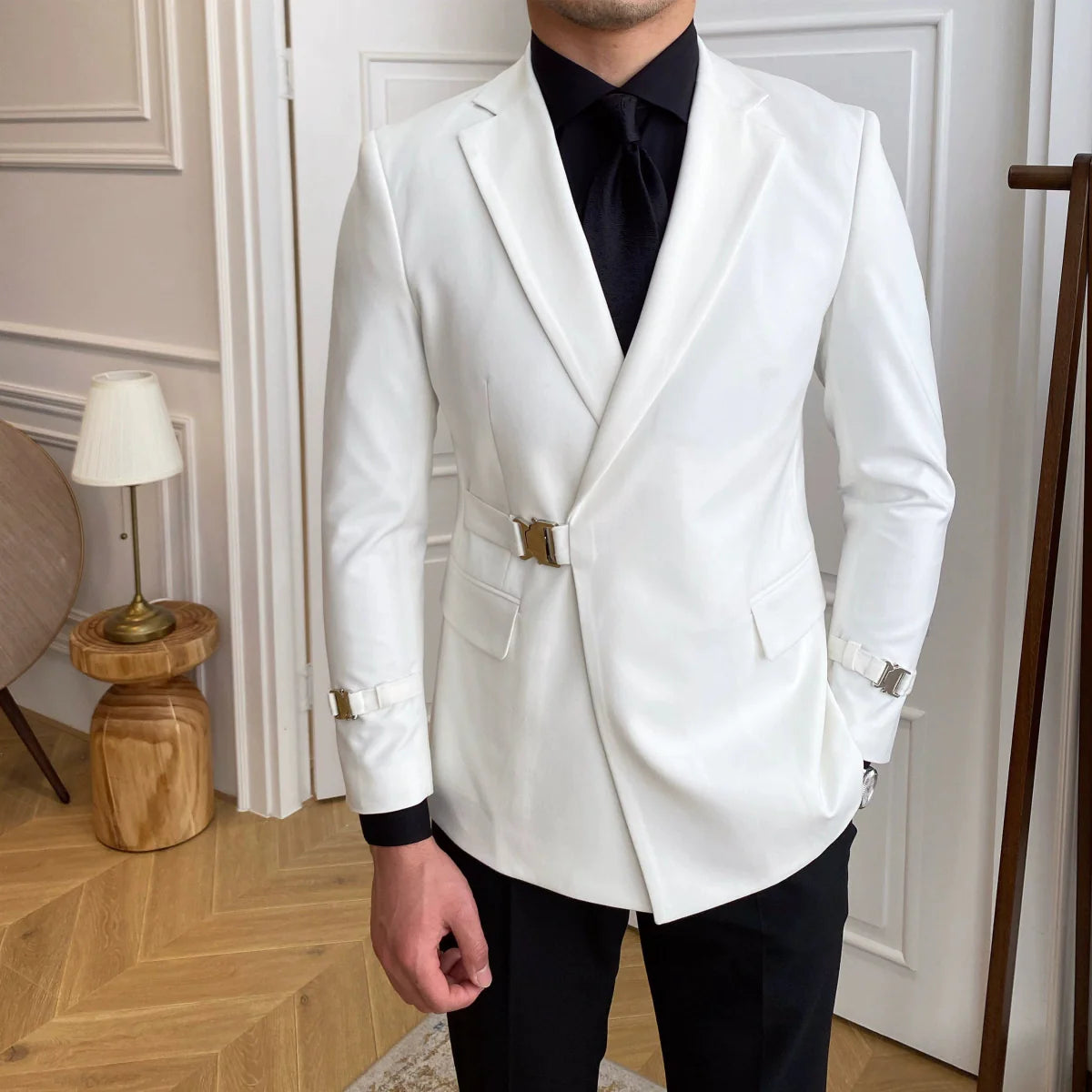 Men's slim fit black double-breasted wedding suit by Showlu Fashion, featuring a tailored design and classic lapel details.