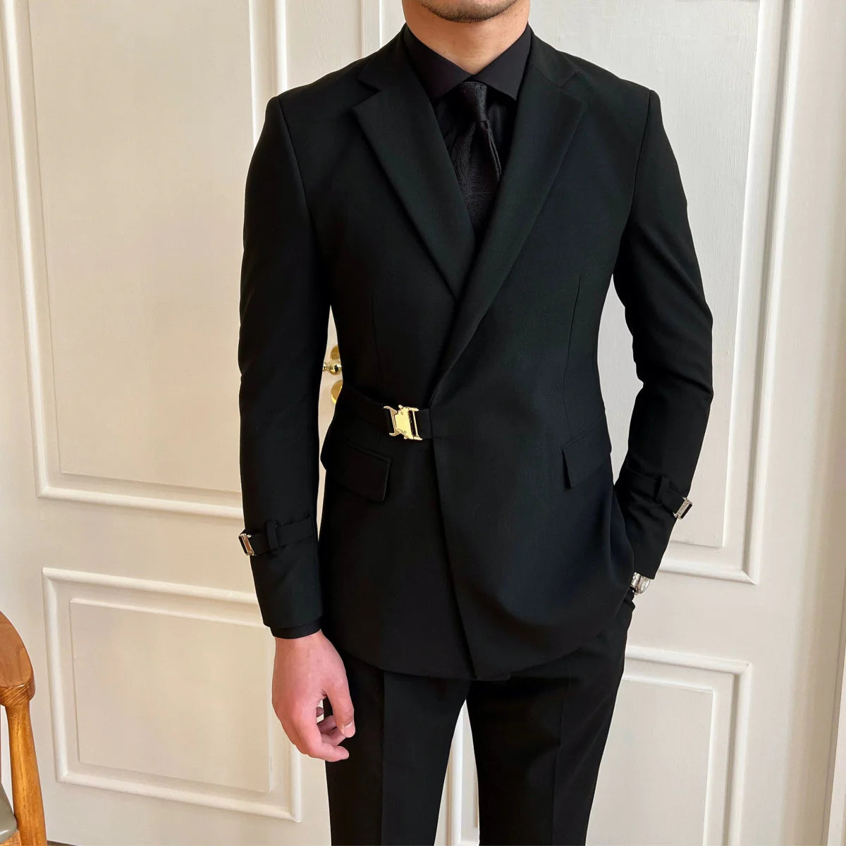Men's slim fit black double-breasted wedding suit by Showlu Fashion, featuring a tailored design and classic style.