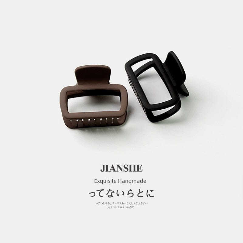 Showlu Fashion Square Shark Hair Clip with minimalist wild design, perfect for securing loose hair in a stylish, modern accessory.