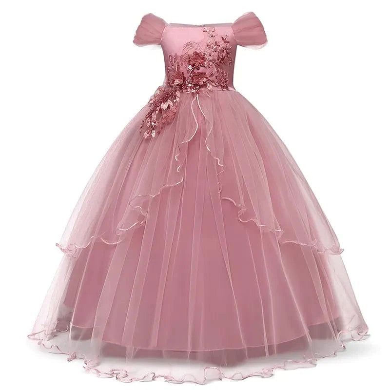 Girls lace princess dress by Showlu Fashion Store, elegant wedding and party ball gown for toddlers and children.