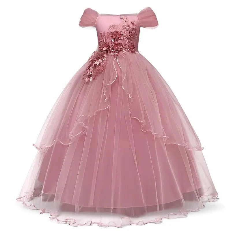 Girls lace princess dress by Showlu Fashion Store, elegant wedding and party ball gown for toddlers and young children.