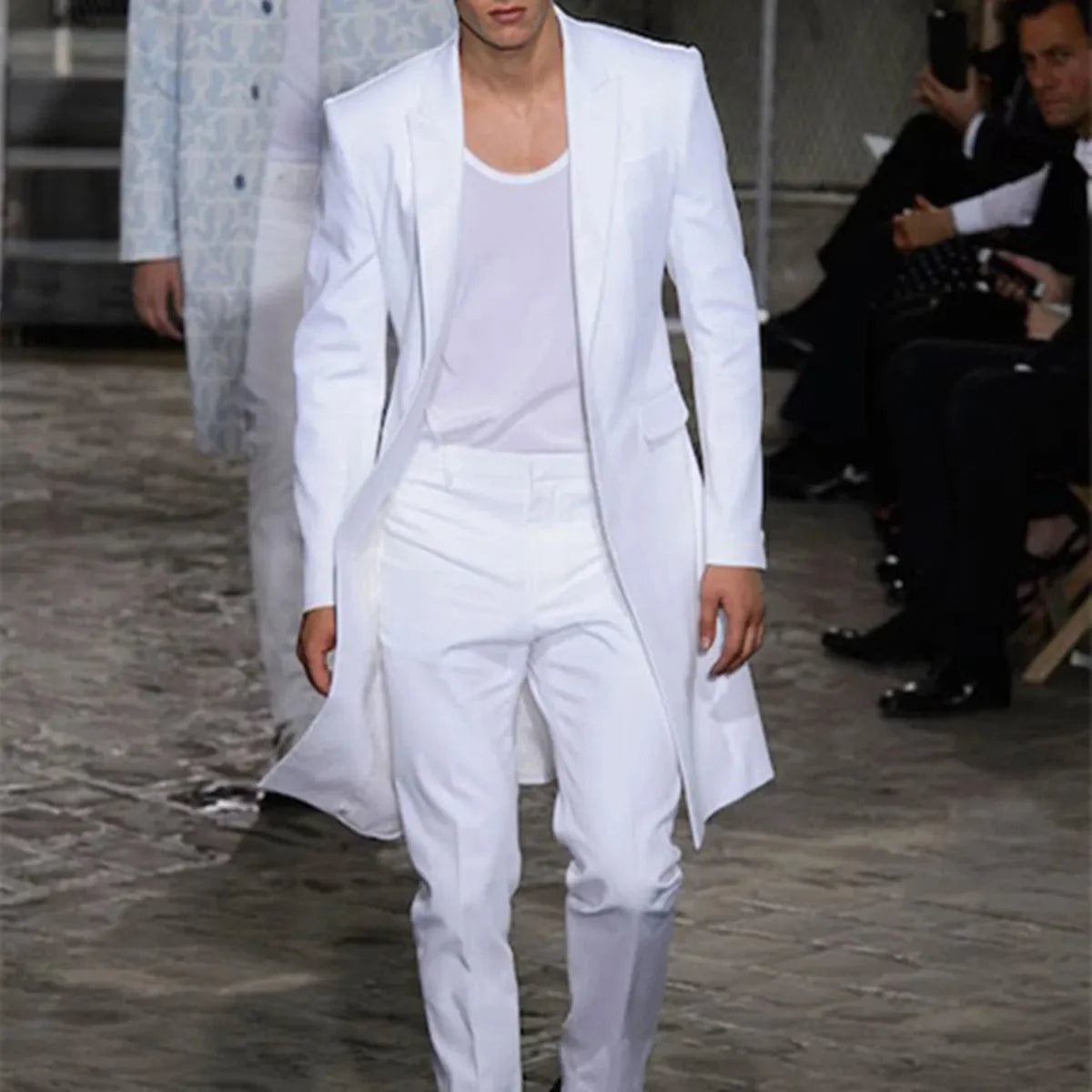White men's wedding suit by Showlu Fashion, includes slim-fit tuxedo blazer and trousers with peaked lapel for groom or prom.