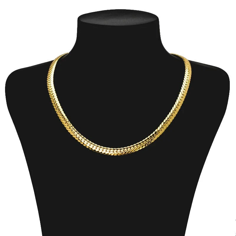 Unisex SNY 18K gold plated snake chain necklace made of copper, stylish jewelry for men and women, daily wear accessory.