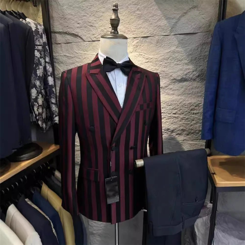 Two Pieces Straps Men's Suit Set, Double Breasted Blazer and Black Pants Slim Fitting Tuxedo Wedding Party Formal Suits for Men - SHOWLU FASHION STORE