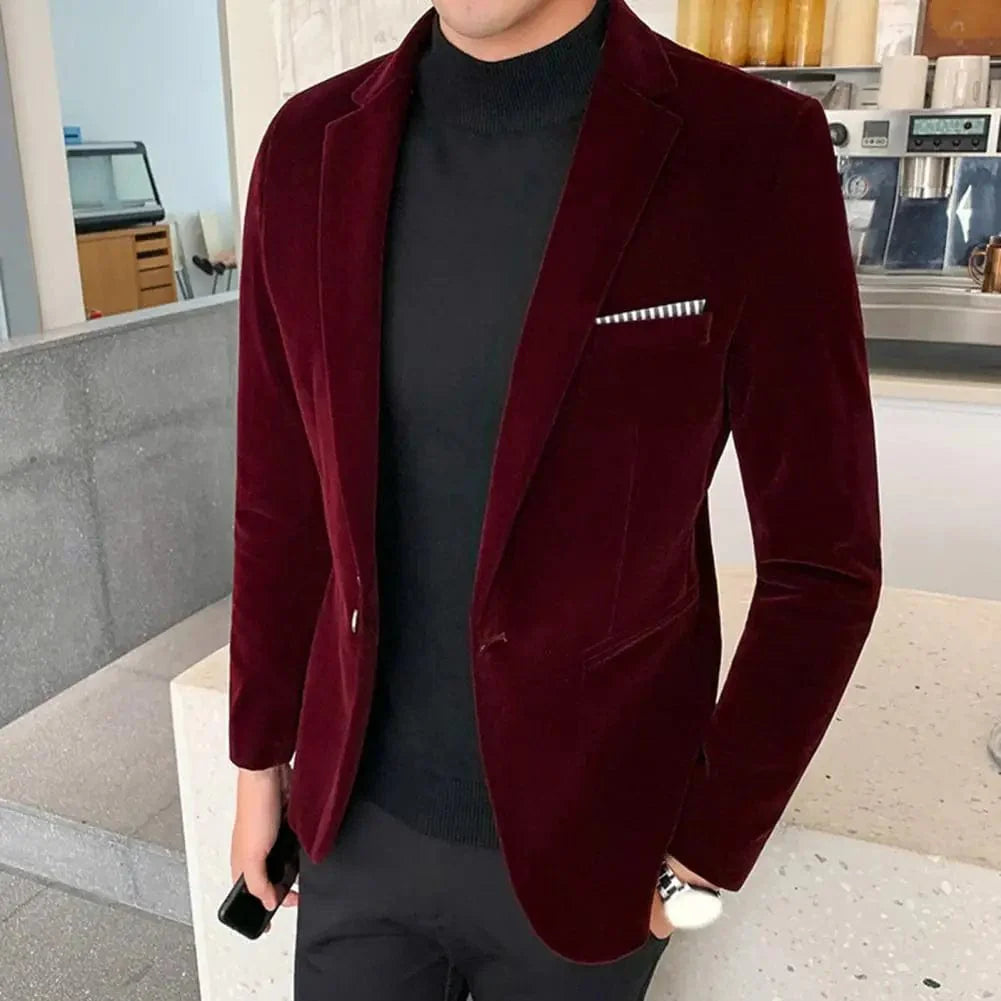 SHOWLU Men's slim fit velvet blazer with a turn-down collar, single button, elegant lining, ideal for formal or stylish occasions.