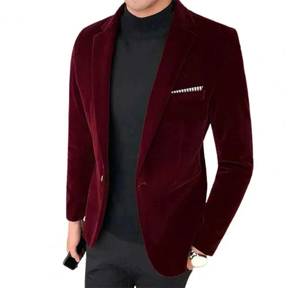 SHOWLU Men's slim fit velvet blazer with turn-down collar and single button, stylish formal suit jacket with elegant velvet lining.