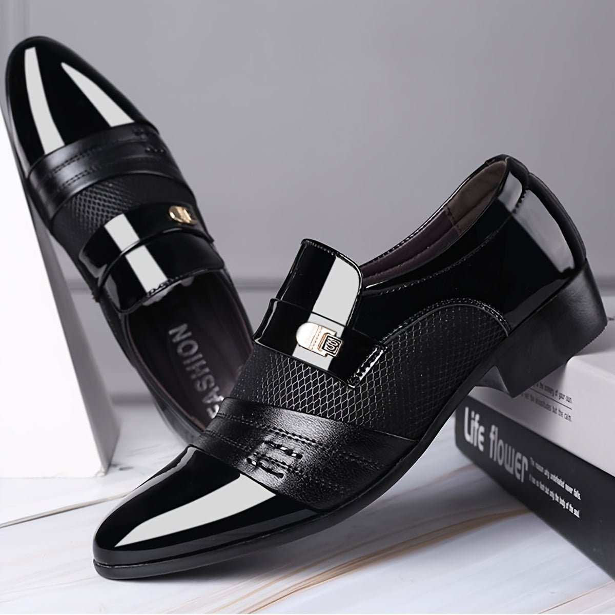 SHOWLU men's pointed toe slip-on casual shoes in microfiber leather, suitable for business and formal occasions.