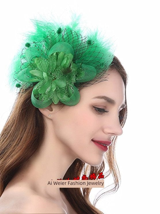 Vintage black and red feather hair clip by Showlu, featuring a noble side barrette with white feather details.