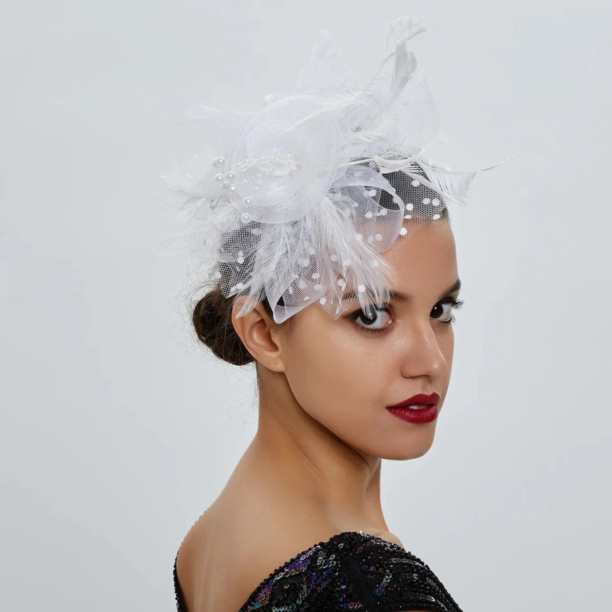 Showlu vintage feather flower fascinator hat with mesh veil, floral design, and hairband for women’s wedding or party accessories.