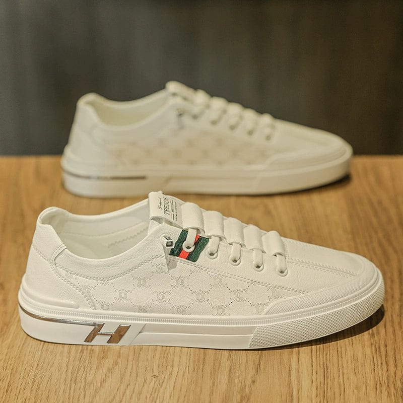 White Liboti men's leisure flats with round toe, casual PU leather shoes for autumn, styled for comfortable everyday wear.