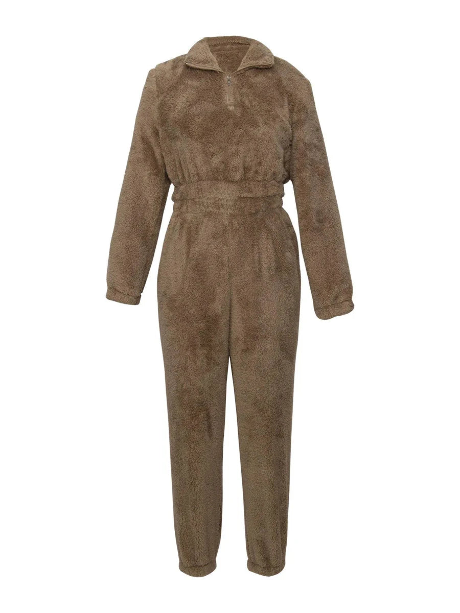 Shuangfuxiang women's plush two-piece set featuring a warm zipper pullover and elastic waist trousers, ideal for casual winter wear.