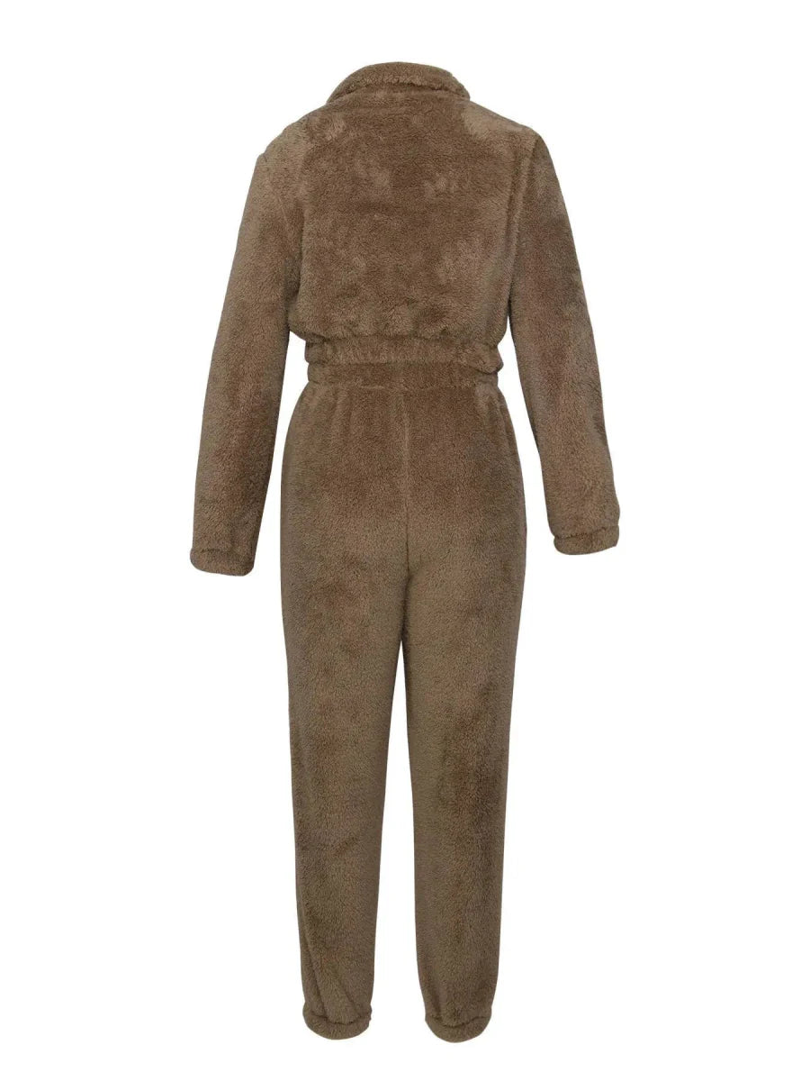 Women's plush two-piece warm winter suit with zipper pullover and elastic waist trousers, casual and cozy for cold weather.