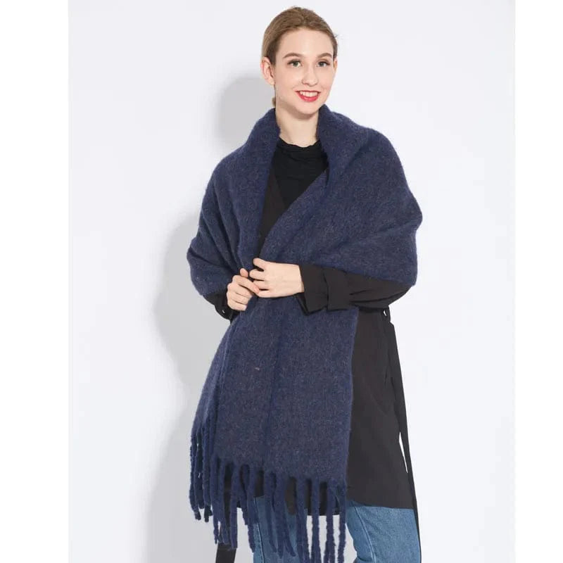 Luxury women's cashmere winter scarf with tassels, thick and warm, soft solid-color shawl for cozy autumn and winter wear.
