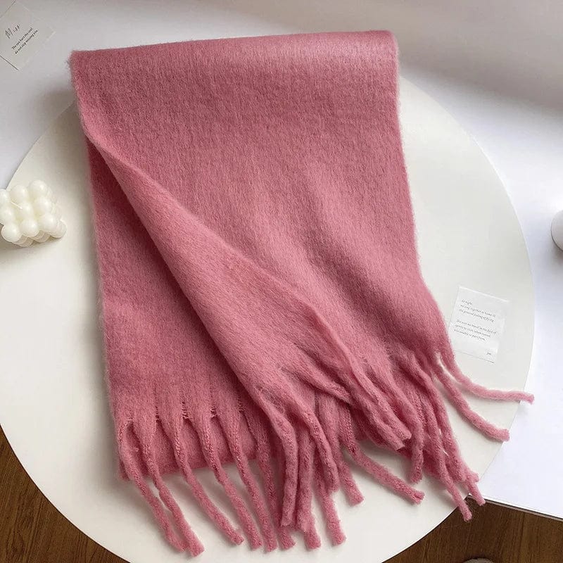 Luxurious women's cashmere winter scarf with tassels, thick and warm, soft solid-color shawl for autumn and winter wear.