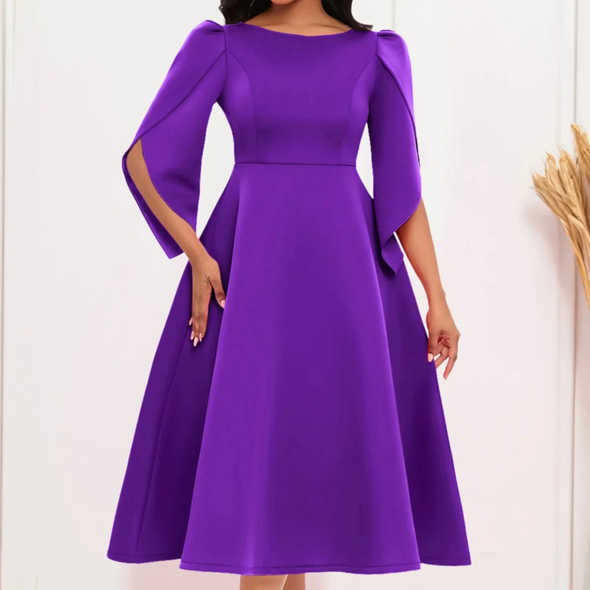 Elegant women's A-line party dress by SHOWLU FASHION, solid color summer gown with round neck and slim silhouette.