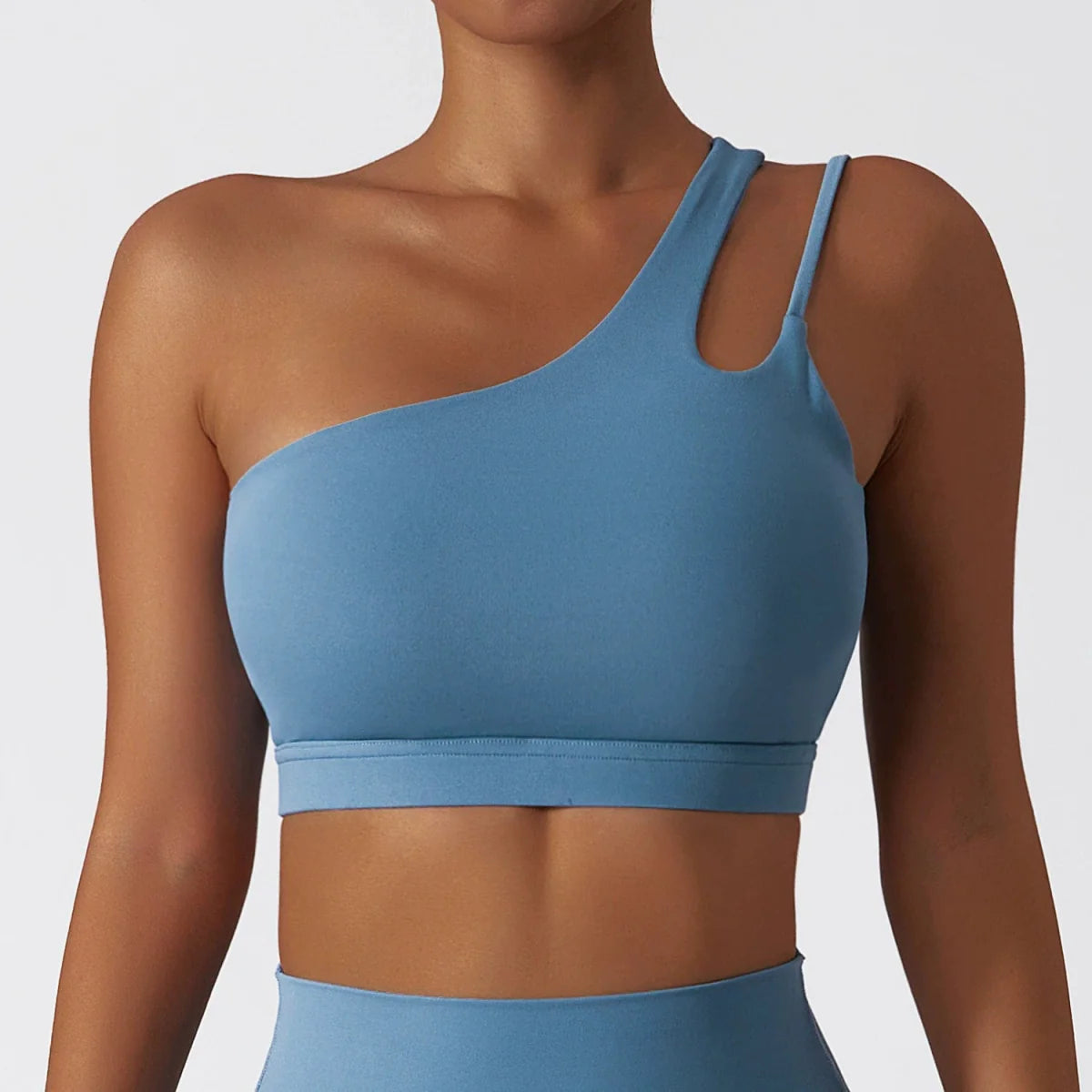 Showlu Fashion women's nylon yoga sports bra with full cup design, ideal for running and active wear.