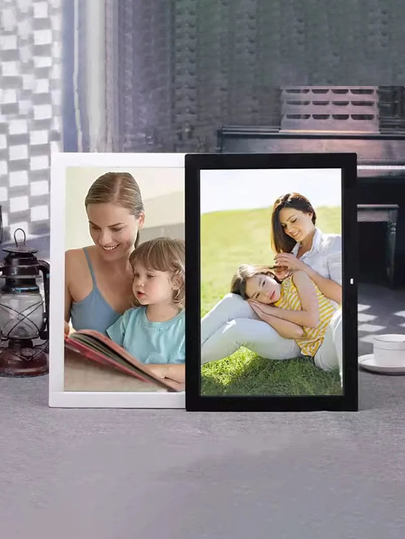 Yunzhixing 17-inch HD digital photo frame with ultra-thin design, showing a slideshow of family photos on a modern electronic display.